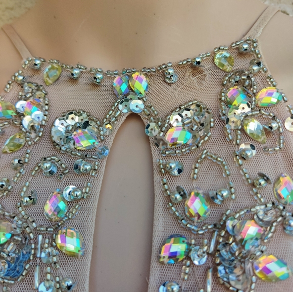 jeweled ruffle mini dress - Picture 5 of 16